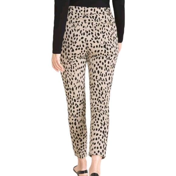 Chicos So Slimming Girlfriend Ankle Pants Chicos Sz 00R Leopard Print US Sz 2R - Picture 2 of 11